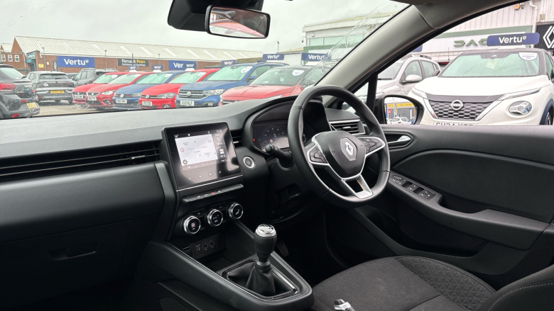 Renault Clio 1.0 TCe 90 Evolution 5dr Petrol Hatchback